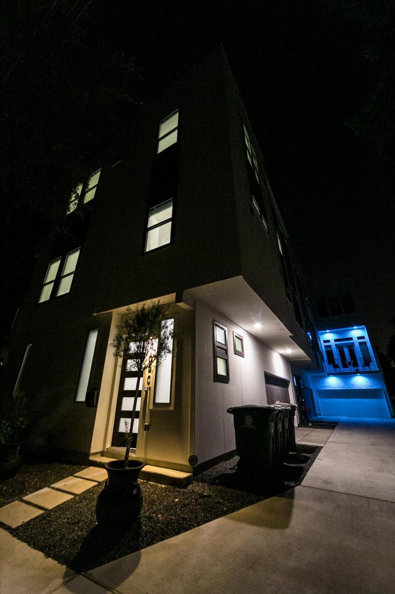 Montrose Guesthouse Suites By Dunyha Houston Exteriér fotografie