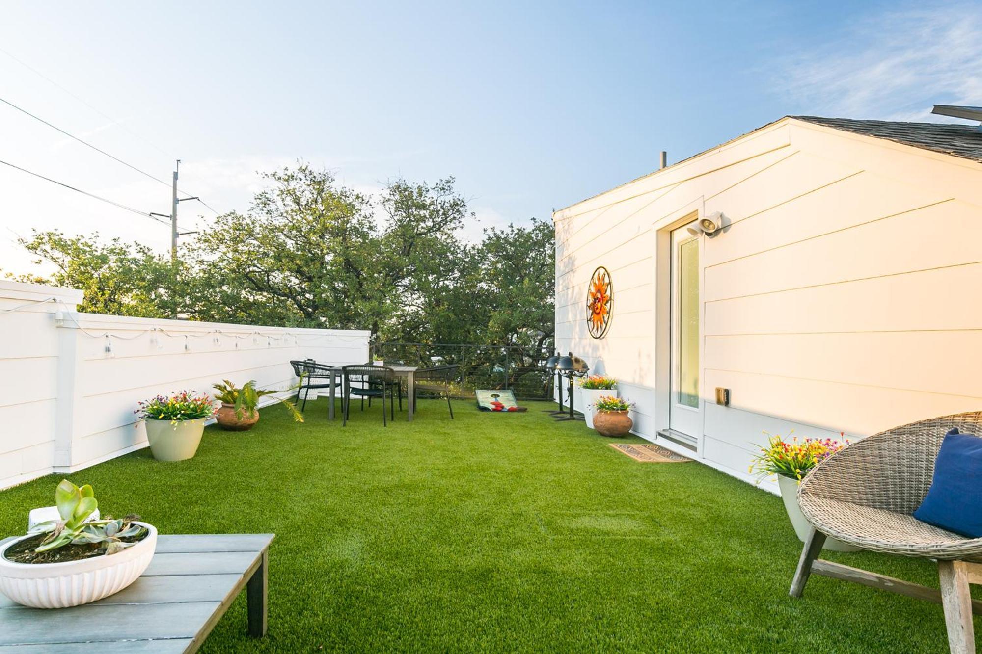 Montrose Guesthouse Suites By Dunyha Houston Exteriér fotografie